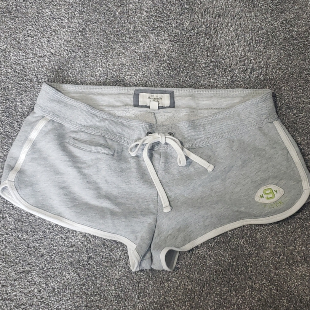 Abercrombie & Fitch drawstring lounge sweatshorts